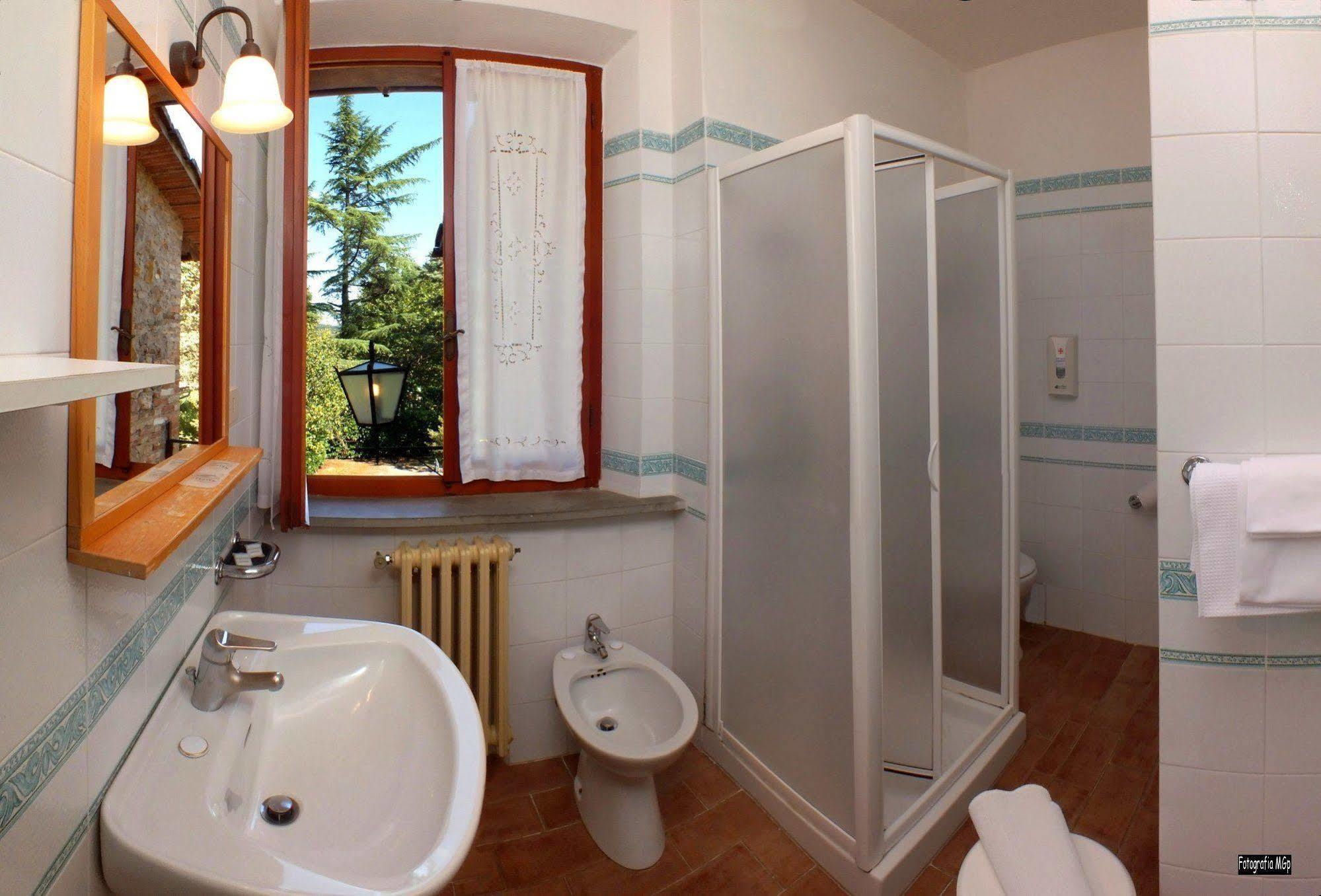 Albergo Ristorante Da Vestro Monticiano Dış mekan fotoğraf